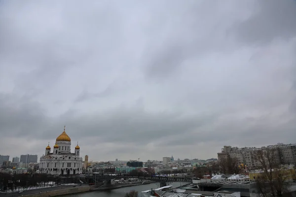 La cathédrale du Christ sauveur en moscou, en Russie — Photo
