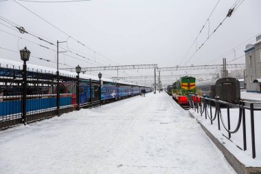 yolcu treni istasyonu