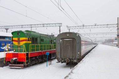 yolcu treni istasyonu