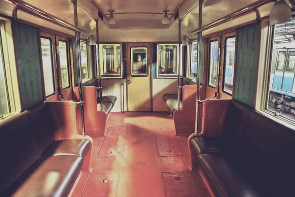 Metro arabanın içinde — Stok fotoğraf