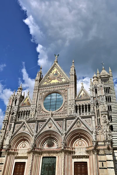 Duomo di siena, İtalya — Stok fotoğraf