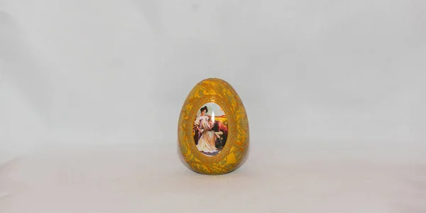 Щасливі пасхальне яйце — стокове фото