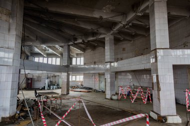 Terk edilmiş üretim öncül