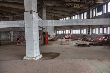 Terk edilmiş üretim öncül