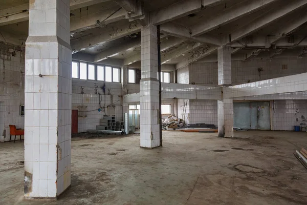 Terk edilmiş üretim öncül