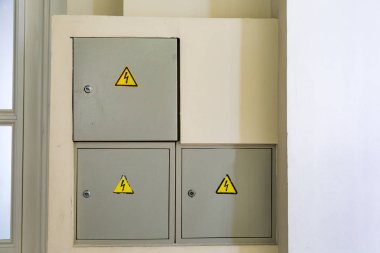 Elektrik çarpması riski