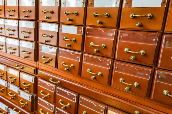 Filing cabinets in the library — Stock Photo, Image