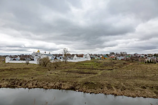 Άποψη του Ποκρόβσκι Μονή Σούζνταλ Ρωσίας — Φωτογραφία Αρχείου