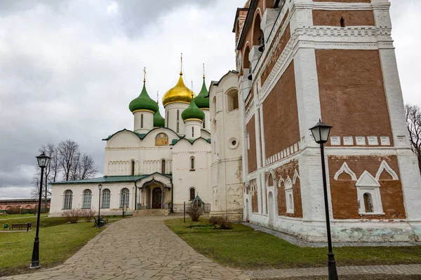 Sul territorio del Monastero di Spaso-Evfimiev — Foto Stock