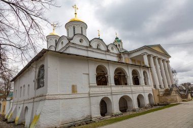 Kutsal başkalaşım Manastırı, Yaroslavl, Rusya topraklarında