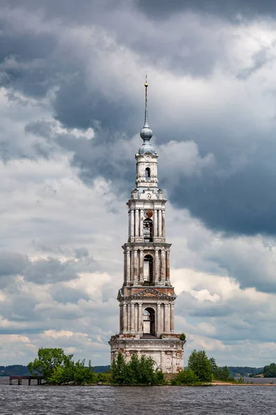 Belltower of the St. Nicholas Cathedral, Kalyazin, Russia — Stock Photo, Image