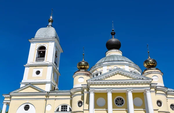 Cattedrale dell'Assunzione nella città russa di Myshkin — Foto Stock