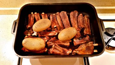 Lezzetli domuz kaburga