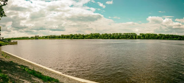 The great russian river Volga — Stock Photo, Image