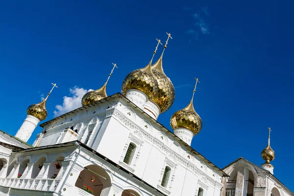 17. yüzyıl Uglich, Rusya'nın diriliş Manastırı