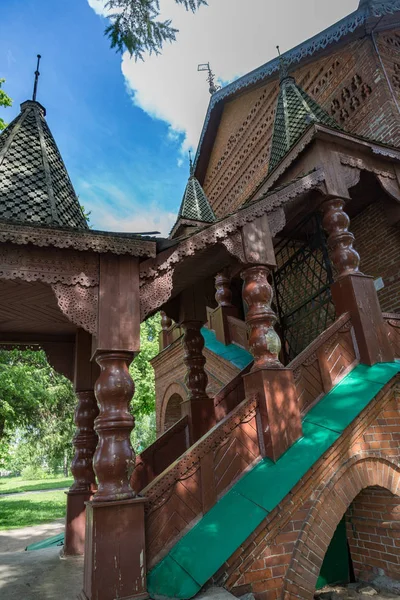 Medieval russian nobility palatial salles and chambers, Uglich, Rússia — Fotografia de Stock