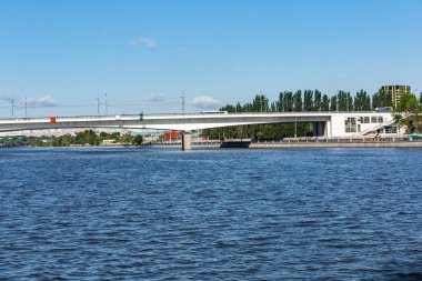 Ne zaman köprü üzerinden Moskova Nehri, Rusya Federasyonu