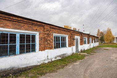 Terk Edilmiş Endüstri Binası