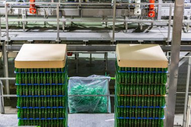 Fabrika mağazalarda bira üretimi için donatım