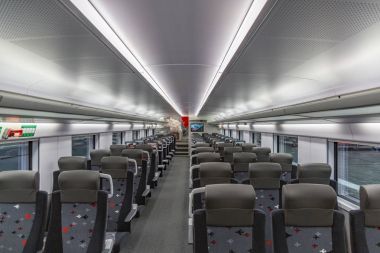 Rusya iki katlı yüksek hızlı Aeroexpress içinde ilk