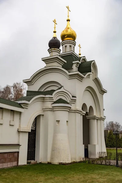 Temple d'Alexandre Nevsky, lac Knyazhye, Russie — Photo