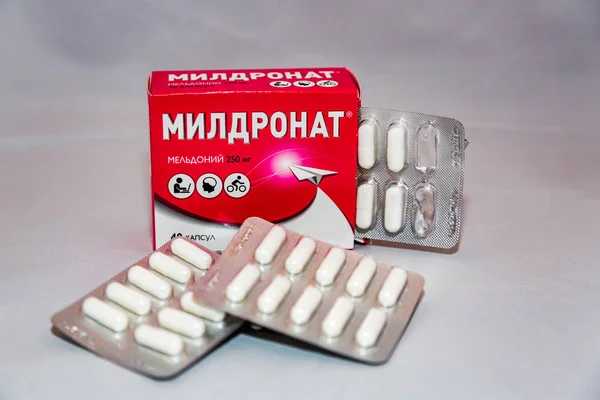 Meldonium droga adicionada à lista proibida da Agência Mundial Anti-Doping. Pacote russo — Fotografia de Stock