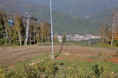 Krasnaya Polyana tatil köyünün Cableway 'i. Soçi, Rusya
