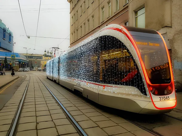 Moscow tram on Christmas evening, Russia — Stock Photo, Image