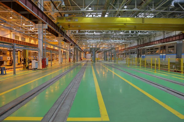 Metro servis istasyonunda. Moskova, Rusya