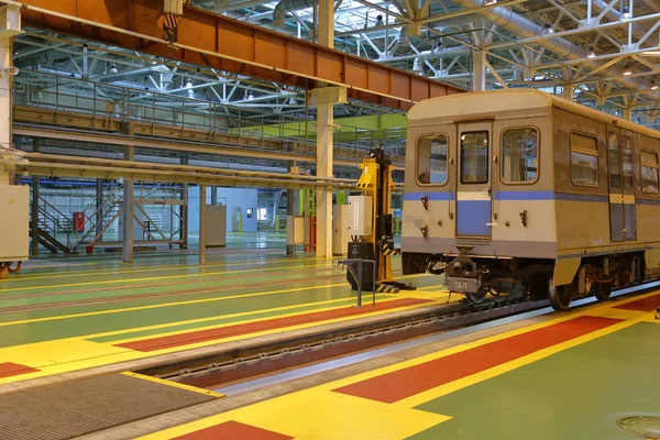 Depósito de servicio de trenes subterráneos. Moscú, Rusia — Foto de Stock
