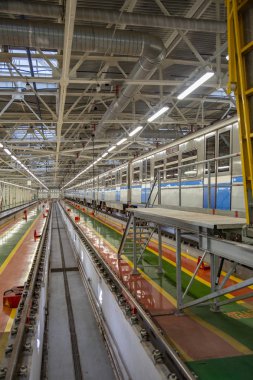 Metro servis istasyonunda. Moskova, Rusya