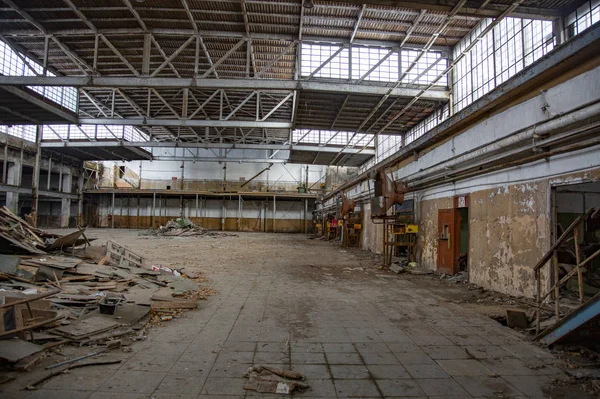 Abandoned workshop of the aircraft factory. Moscow — Stock Photo, Image