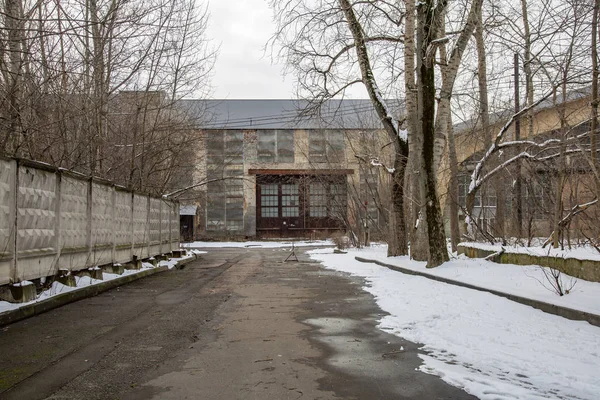 Abandoned territory of the aircraft factory. Moscow — 스톡 사진