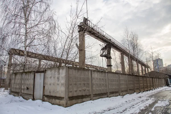 Territorio abbandonato della fabbrica di aerei. Mosca — Foto Stock