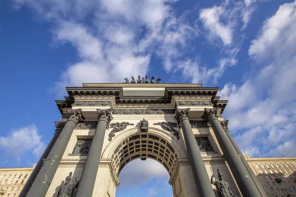 Storica Porta Trionfale di Mosca, Russia — Foto Stock