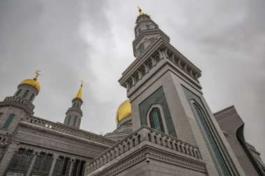 Karlı havada Moskova Katedrali Camii, Rusya