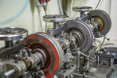 Kol saati üretimi için fabrikanın endüstriyel atölyesi