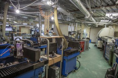 Kol saati üretimi için fabrikanın endüstriyel atölyesi