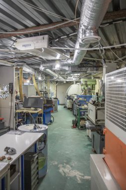 Kol saati üretimi için fabrikanın endüstriyel atölyesi