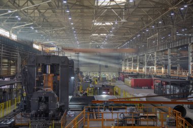 Gaz boru fabrikasının sanayi atölyesi
