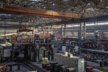 Gaz boru fabrikasının sanayi atölyesi