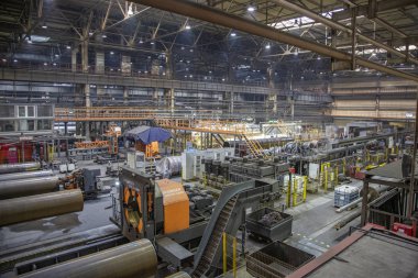 Gaz boru fabrikasının sanayi atölyesi