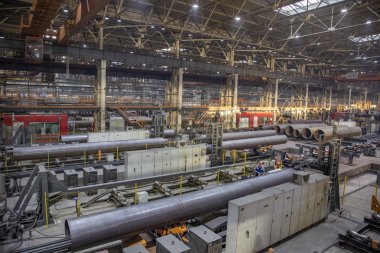 Gaz boru fabrikasının sanayi atölyesi