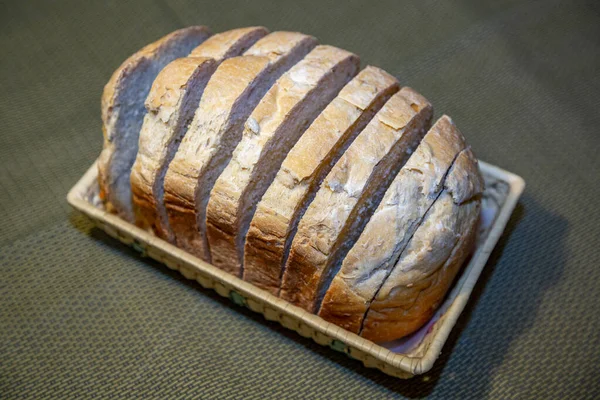 Домашний Свежеиспеченный Горячий Хлеб Вкусной Хрустящей Корочкой — стоковое фото