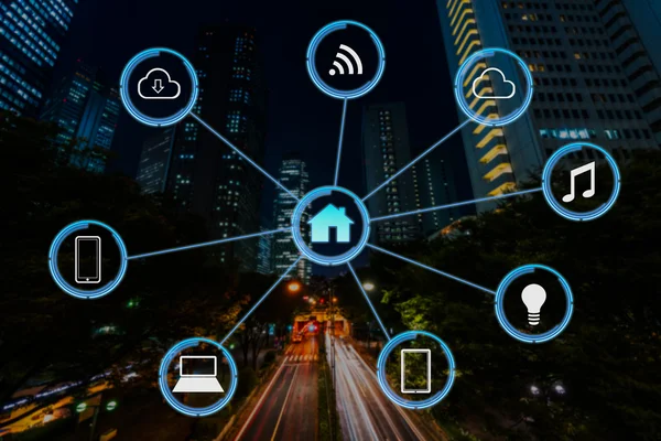 Internet domotic gösterilen şeyler fütüristik arka plan bağlamak
