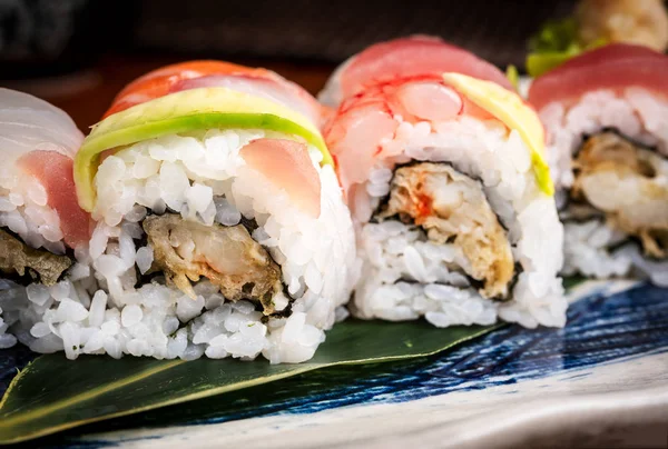 Detail čerstvé a zdravé sushi rolls — Stock fotografie