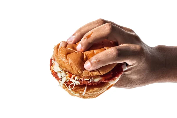 Fast food en dieet. Handen houden de hamburger — Stockfoto