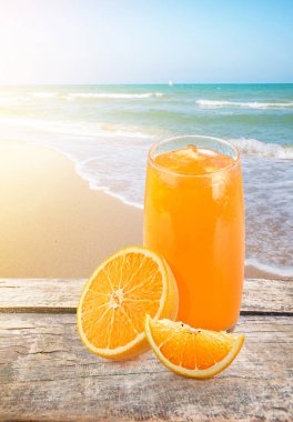 yaz tatil içecekler ahşap tablo.