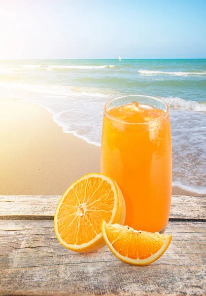 yaz tatil içecekler ahşap tablo.