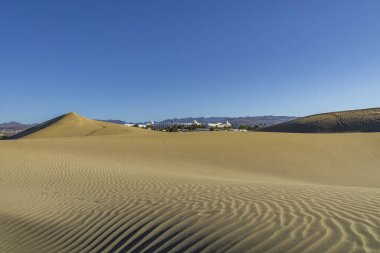 Büyük Kanarya - Sand Dunes 'dan Maspalomas, İspanya' daki Otel 'e doğru görüntü, 09.06.2016
